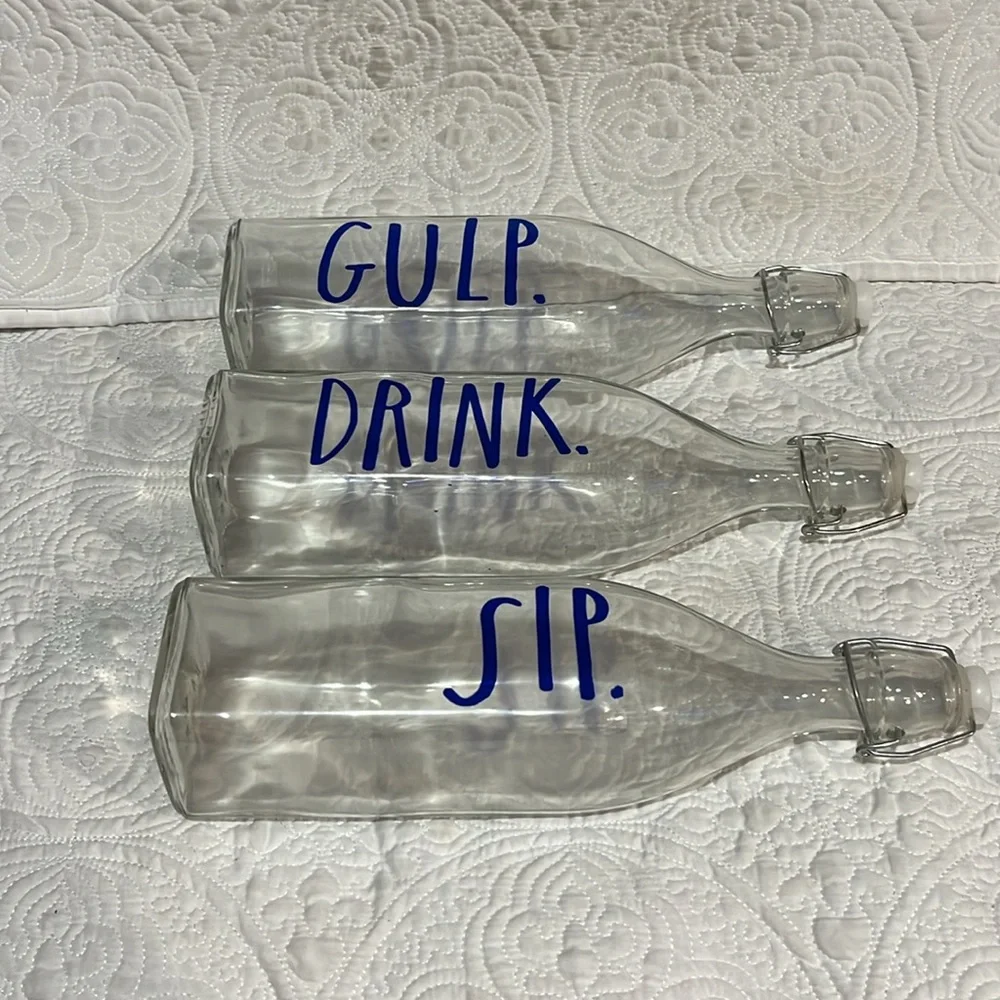Rae Dunn GULP DRINK‎ SIP bail & trigger bottles